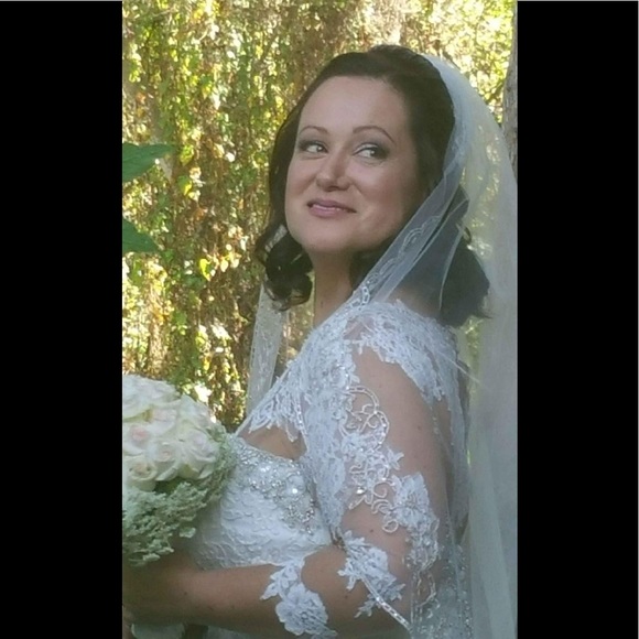 Meet your Posher, Carol - Picture 3 of 4